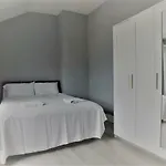 Centre Apts
