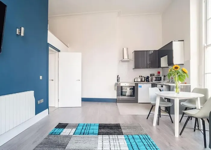 City Centre Apts Apartment