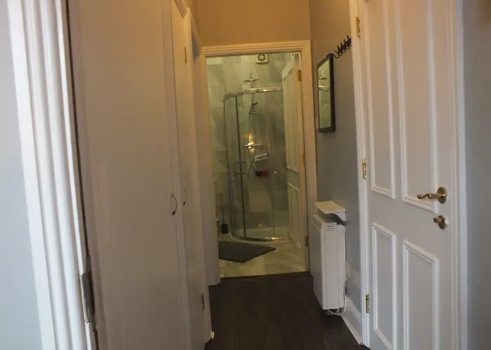 City Centre Apts Apartment *